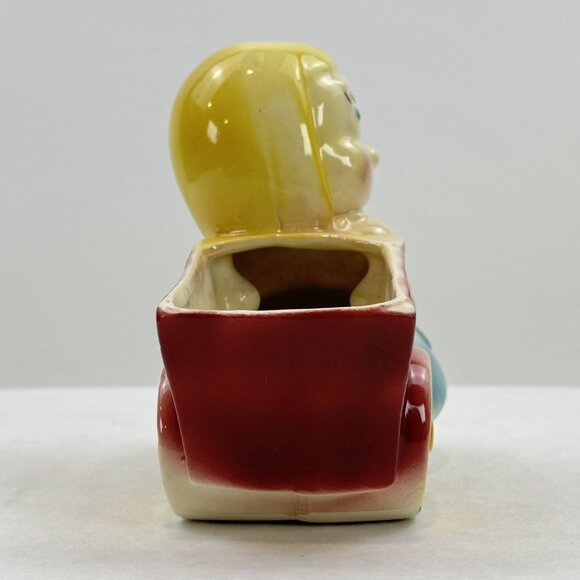 Vintage Ceramic Planter Wide Eyed Girl With Wheelbarrow Wagon MCM Collectible - Picture 4 of 10